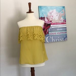 Sis sis strapless top perfect condition